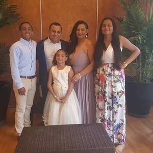 Meet your Posher, Mireya